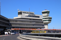 Neue Unterkünfte für Geflüchtete und Schutz für Arbeitskräfte in Berlin-Tegel